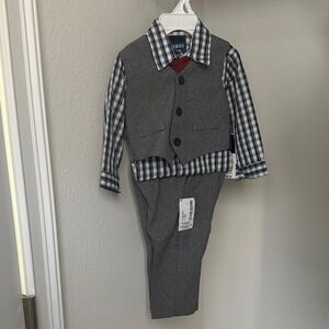 Izod Gray Vest and Pants with Plaid Shirt Set